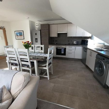 Riverbank Apartments Неърн Екстериор снимка