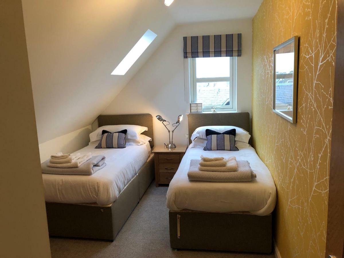 Riverbank Apartments Неърн Екстериор снимка