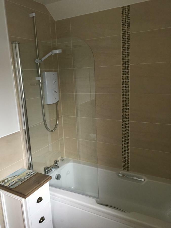 Riverbank Apartments Неърн Екстериор снимка